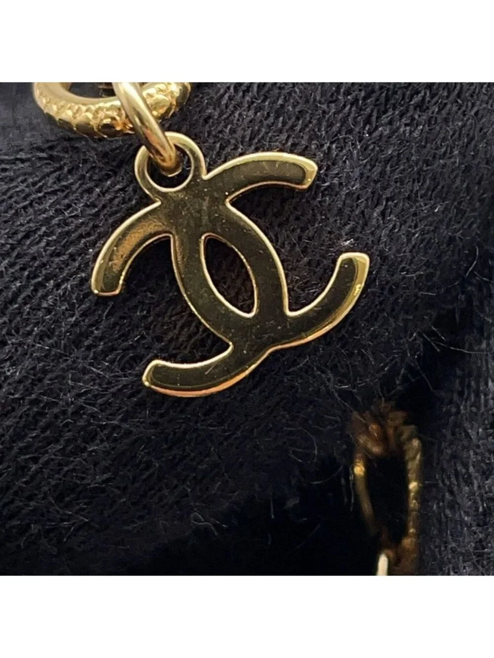 Chanel Necklace CC Logo Rhinestone a Choker